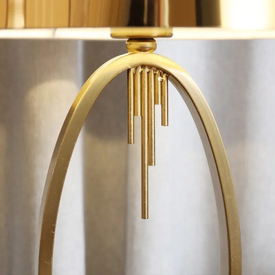 Elegant European Style Table Lamp for Modern Living Spaces